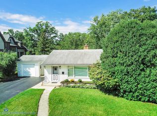 404 Taylor Ave, Glen Ellyn, IL