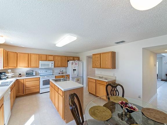 4th image of 1793 Alambra Cir