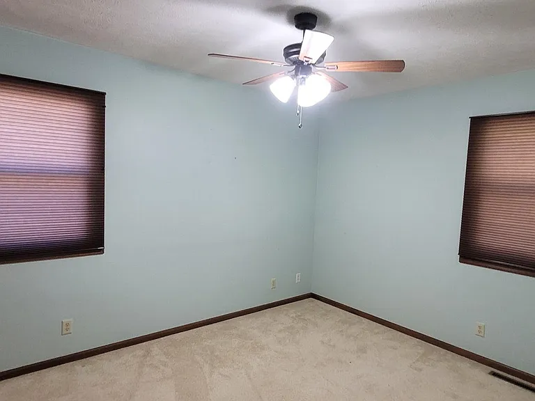 8110 Lowell Ave — Photo 10