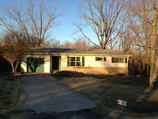 311 Kane St, Siloam Springs, AR 72761