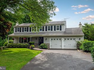 13 Brookmont Dr, Malvern, PA 19355