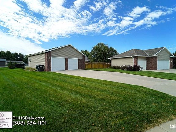 4th image of 4043 Sandalwood Dr