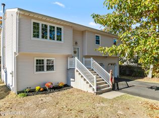 407 Reedy Dr, Brick, NJ 08723