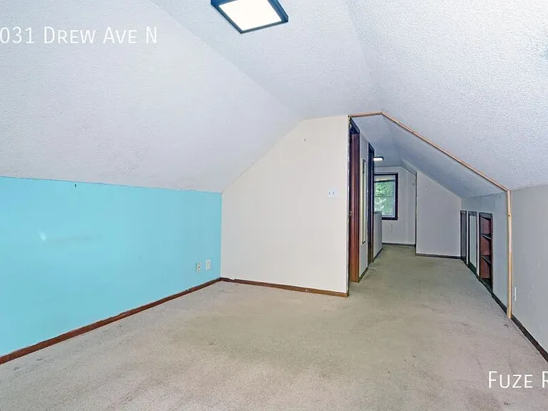 5031 Drew Ave N — Photo 16
