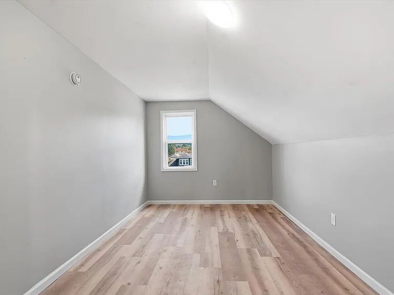 258 E Union St #258 — Photo 24