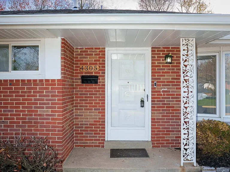 4305 Elmwood Rd — Photo 3