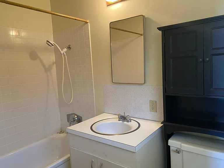 3435 Edgewood Rd — Photo 9