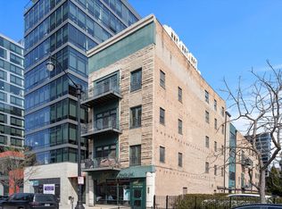 1421 S Wabash Ave APT 3W, Chicago, IL 60605