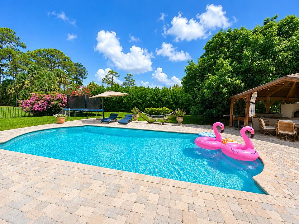 1st image of 167 Forester Court