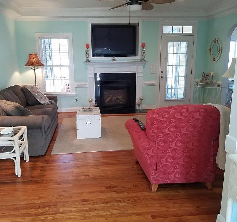 2nd image of 3117 Welford Pl N