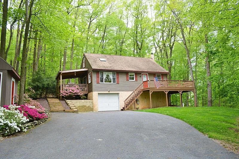 385 N Ridge Rd photo 1