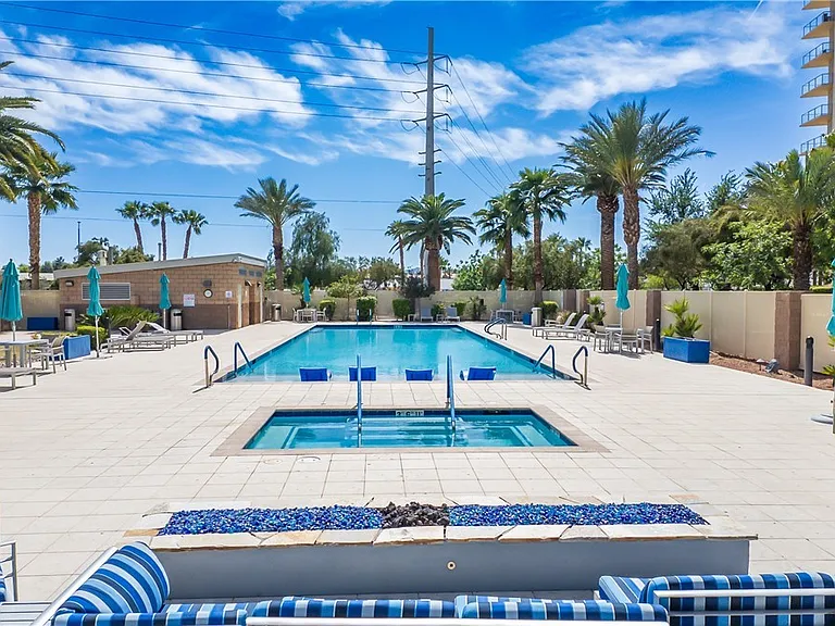 8255 Las Vegas Blvd S #809 — Photo 36