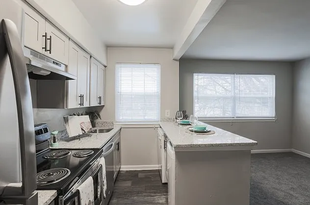 Elegant Kitchen | Apartments in Hyattsville, MD | Landmark Apartments