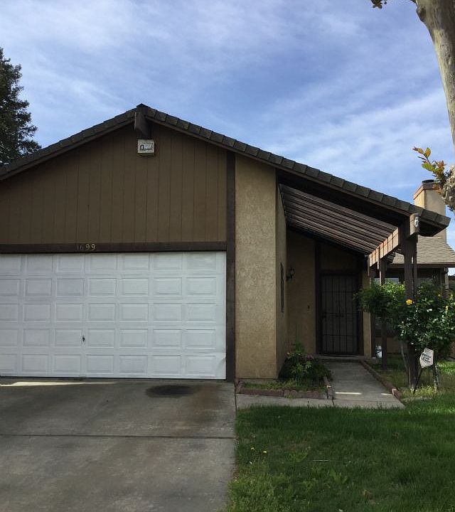 1st image of 1699 Greenwood Ln
