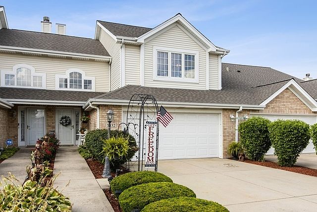 1st image of 5532 Foxwoods Dr