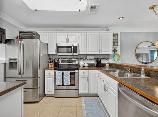 2050 Oleander Blvd APT 1-303, Fort Pierce, FL 34950