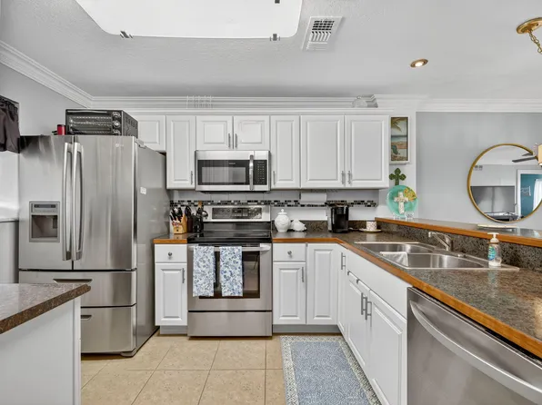 2050 Oleander Boulevard #1303, Fort Pierce, FL 34950