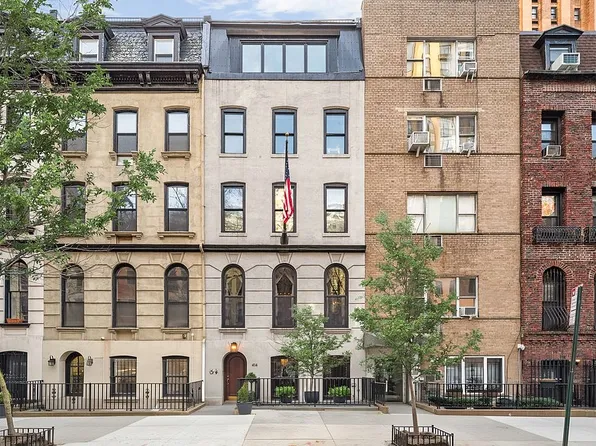 414 E 50th St, New York, NY 10022