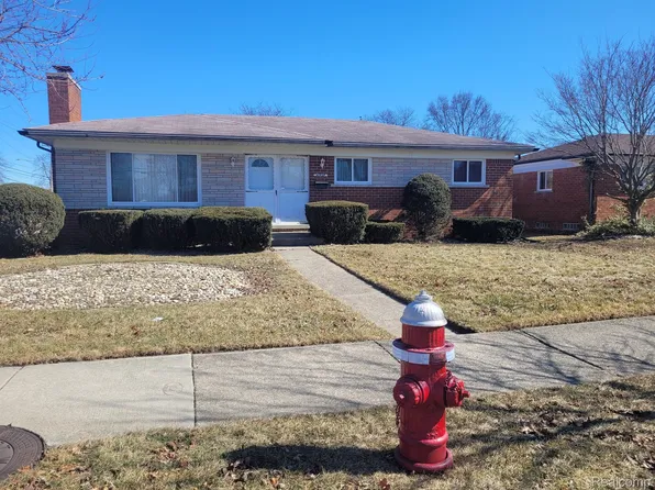 31588 Morgan Dr, Warren, MI 48088