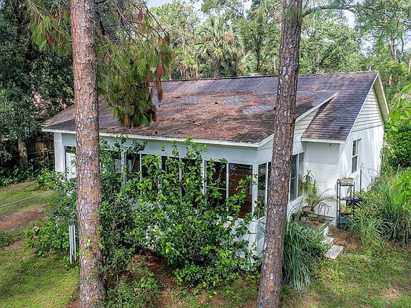 3rd image of 42021 W Lakeview Dr