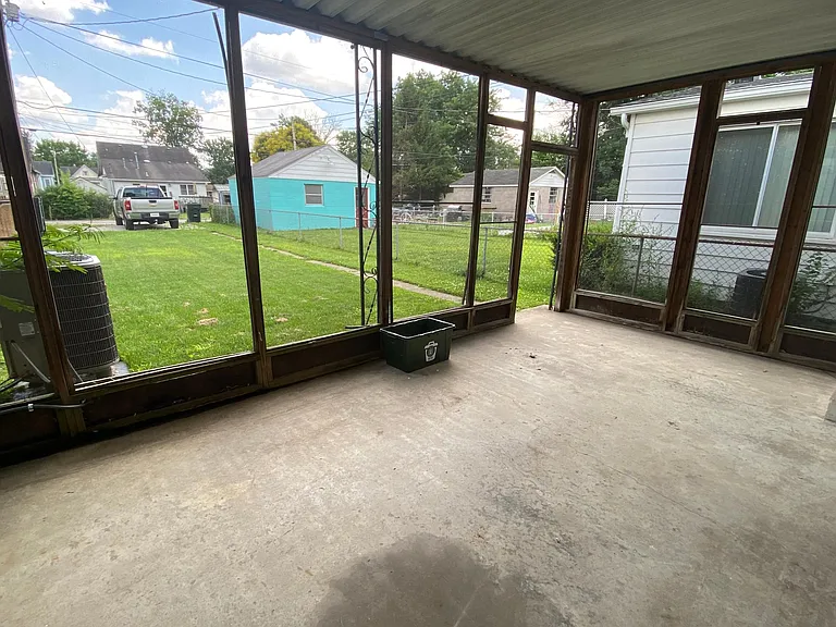 2220 Beeler St — Photo 7