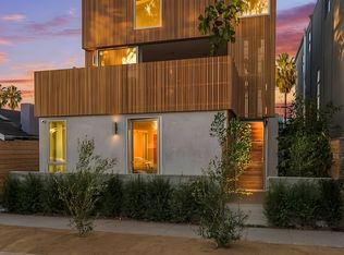 1519 Cabrillo Ave #1, Venice, CA 90291