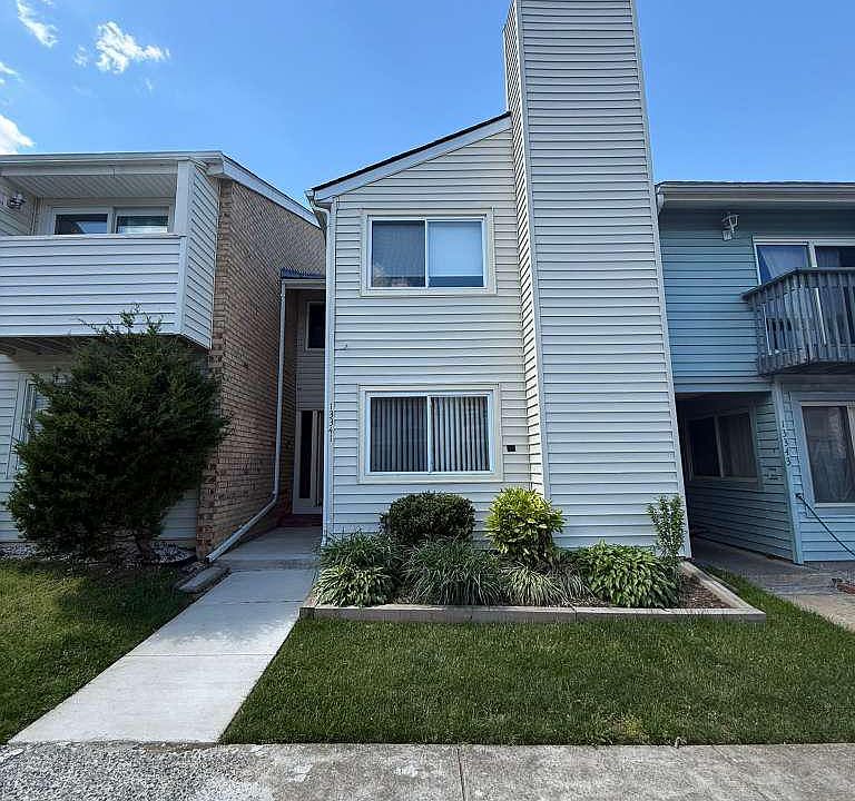 1st image of 13341 Shea Pl