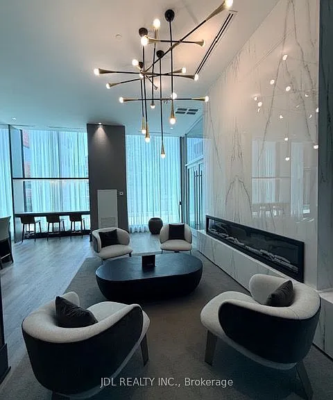 250 Lawrence Ave W #705 — Photo 11