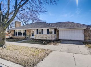 4533 Keeney St, Skokie, IL