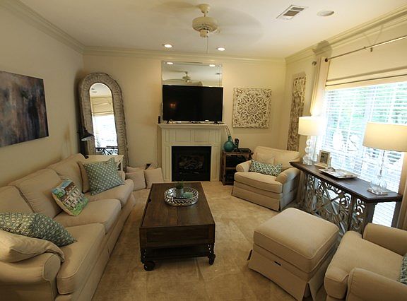 3rd image of 102 Windstone Dr
