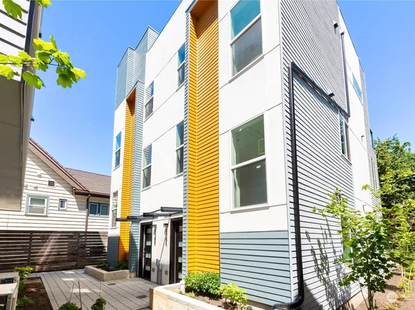 828 NW 56th Street #B, Seattle, WA 98107
