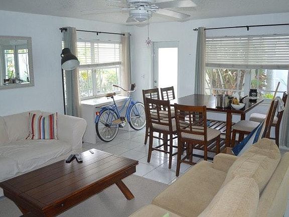 4th image of 1641 NE 3rd Ct #0