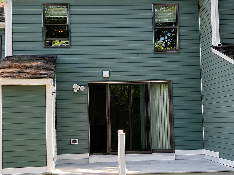 302 Piscassic St — Photo 7