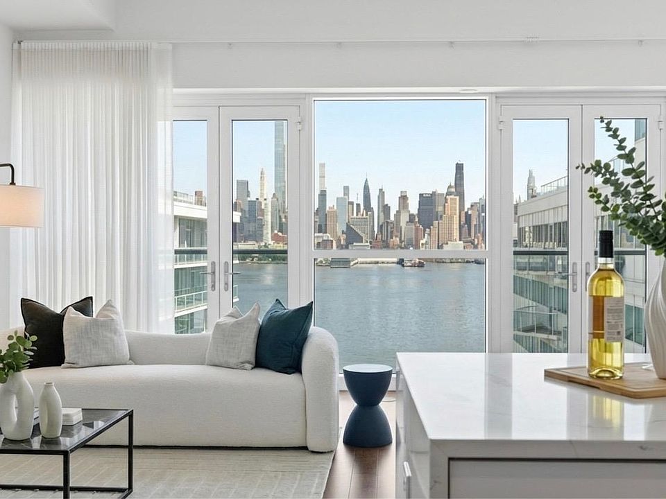 1st image of 800 Avenue At Port Imperial #1010