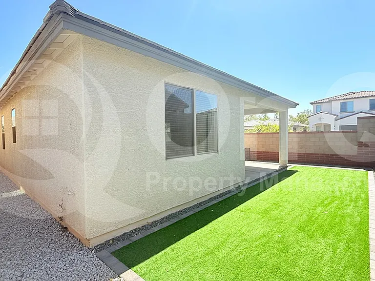 14664 W Valentine St — Photo 23