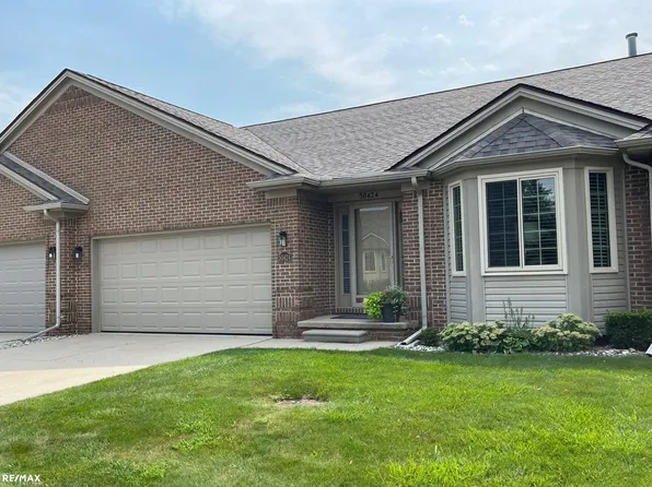50424 Kayla Dr, New Baltimore, MI 48047
