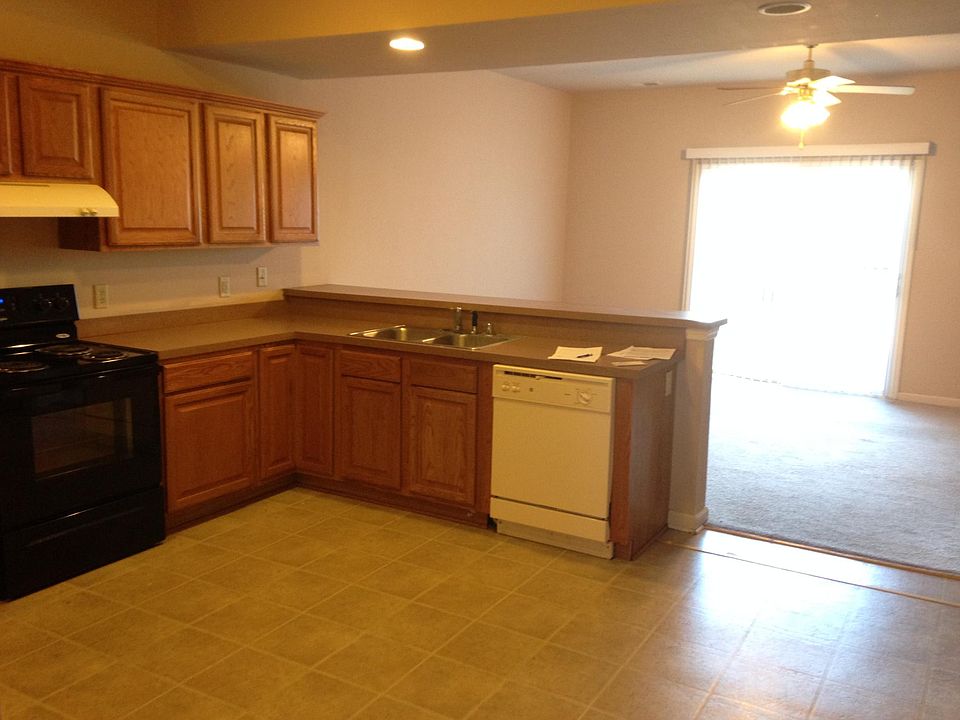 1st image of 415 Faulconer Dr