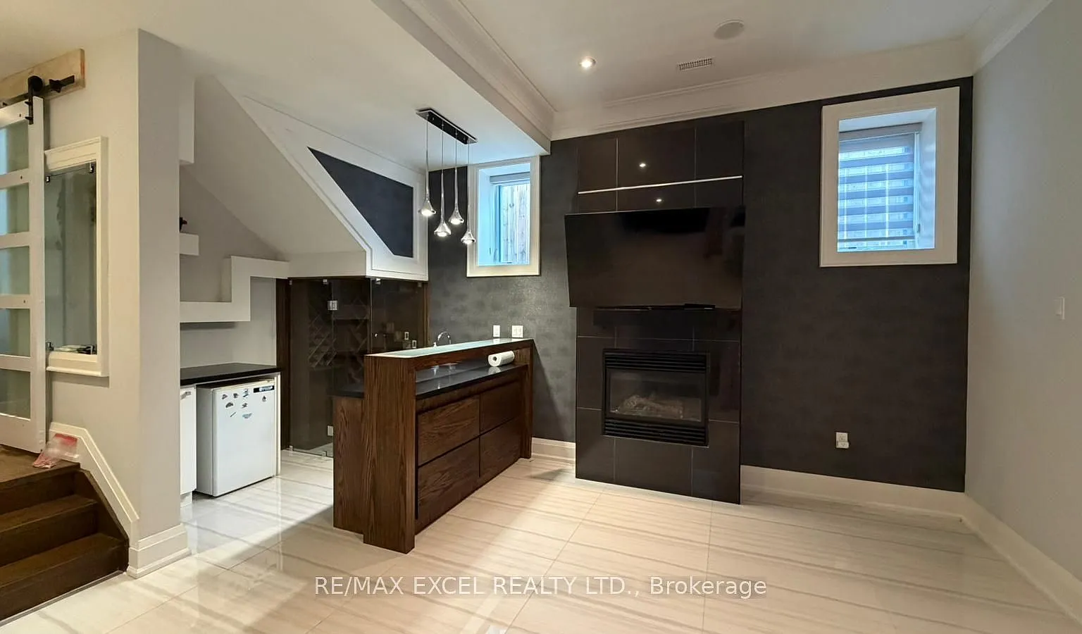 1 bed, $1,800 — Photo 1