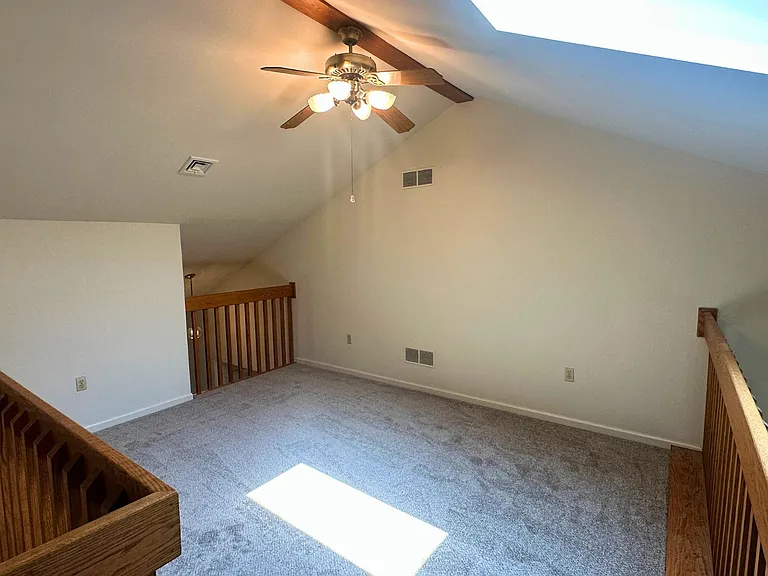 19 Black Oak Dr — Photo 12