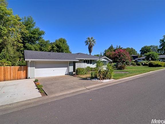 4th image of 7824 Apple Valley Ct
