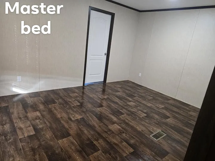166 Wesley Way — Photo 8