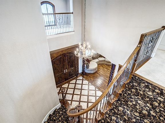 4th image of 6909 Crystal Falls Dr