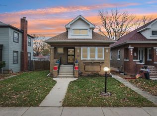 1615 S 20th Ave, Maywood, IL 60153