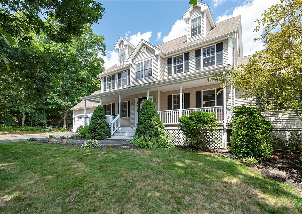 1st image of 36 Crescent Ln