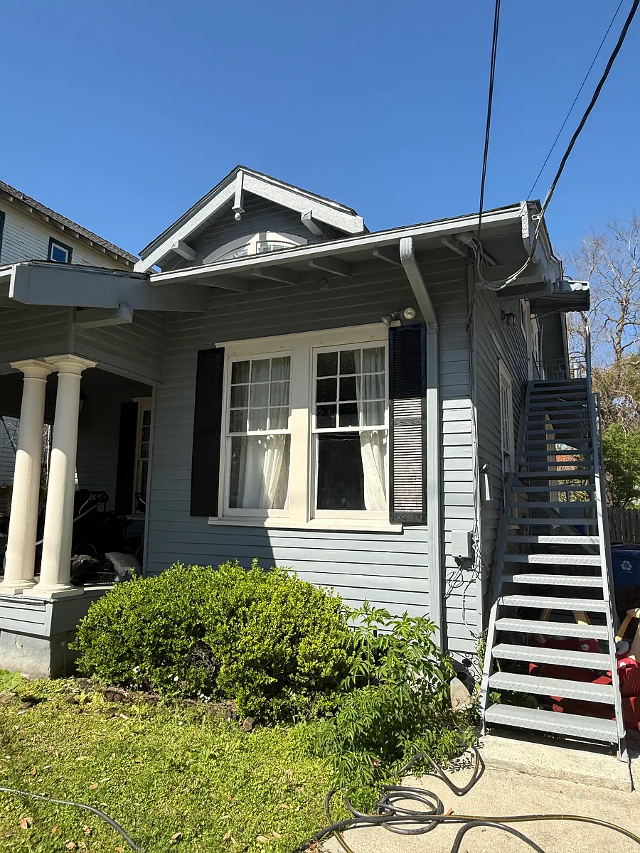 Building Photo - 2606 Octavia St #A