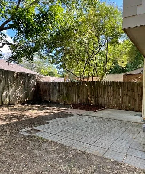 8004 Willet Trl #B — Photo 9
