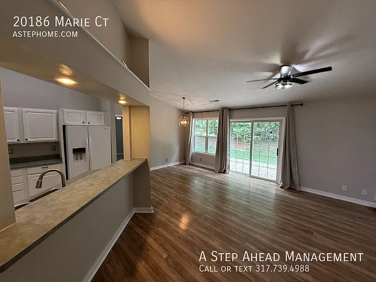 20186 Marie Ct — Photo 3