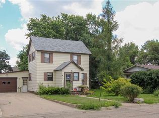 410 4th St W, Velva, ND 58790