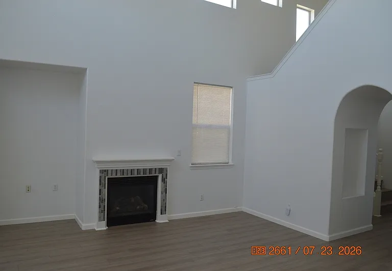 16777 English Country Trl — Photo 4