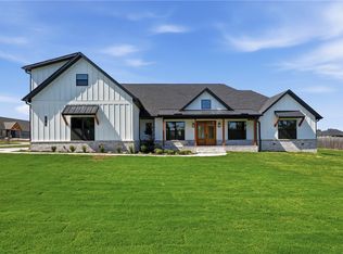 18183 Pepper Hills Dr, Siloam Springs, AR 72761